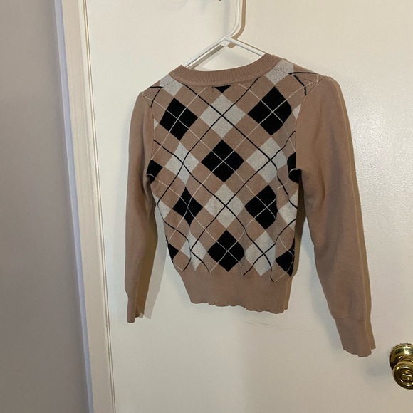 Top - Picture 2 of 2